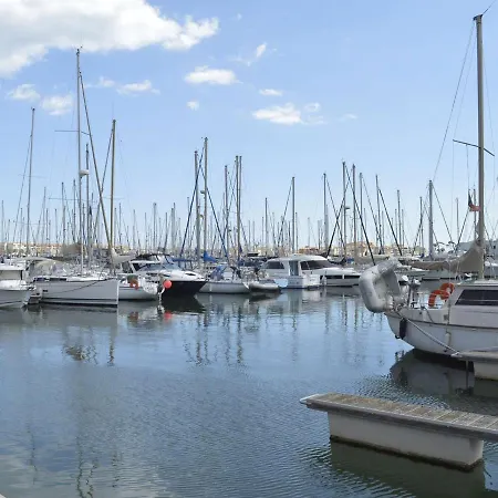 Apartment Renove Avec Parking A 850m De La Plage, Proche Port Et Commerces - Cap D'agde - Fr-1-249-252 *